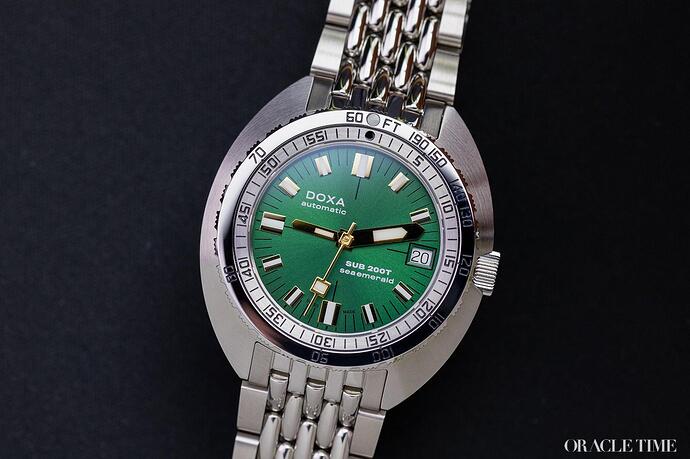 Doxa-Sub-200T-Sea-Emerald-7