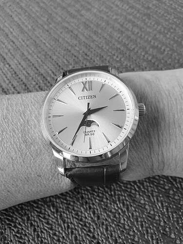 Citizen moonphase