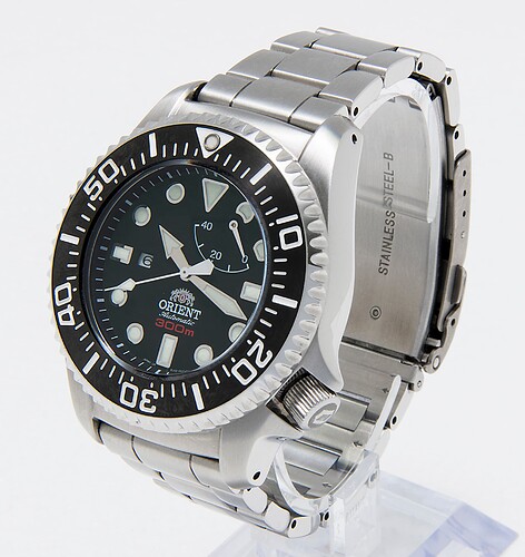 Orient Saturation 300 Mtr