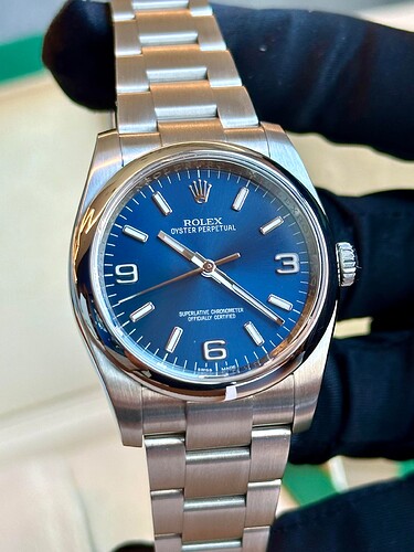 wts-2015-rolex-oyster-perpetual-36-royal-blue-v0-nyfpijii6cvc1