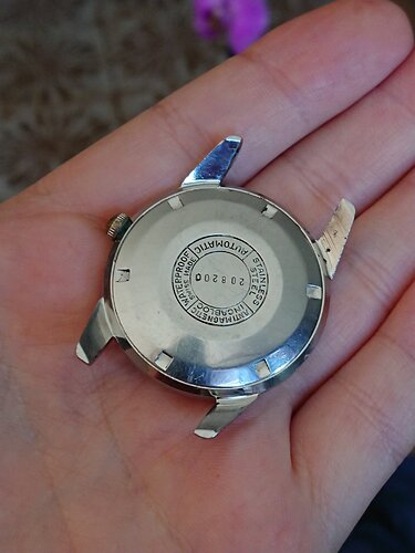 571878984_d625668a-3658-4203-add2-ae01c566eb5e