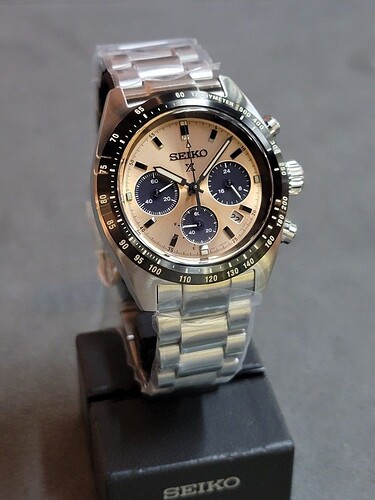 _seiko_prospex_speedtimer_ssc9_1731840466_994fd7cc_progressive~2