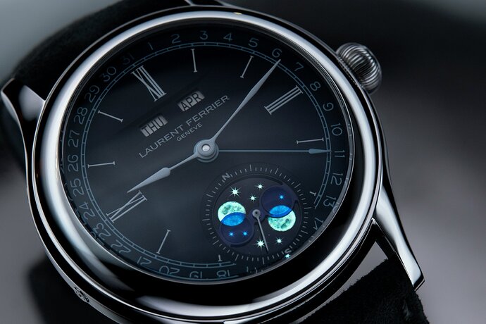 LAURENT-FERRIER_CLASSIC-MOON-BLUE_01-002-1