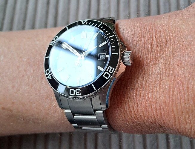 Christopher Ward C60 - Reflection