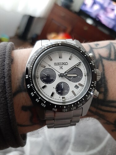 17055005437701394041124649774433
