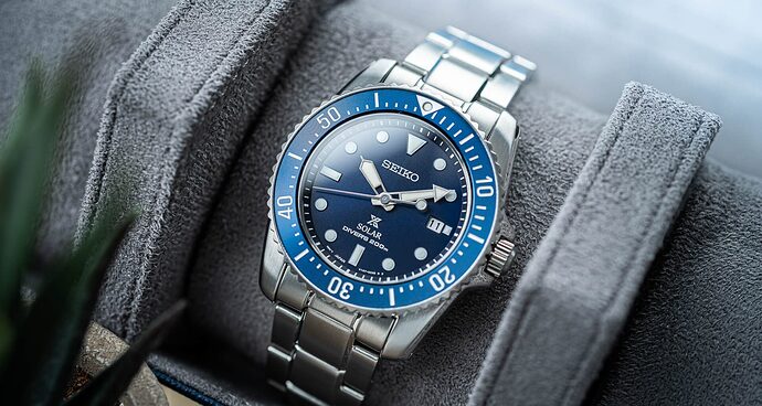 seiko-sne585-12-1920x1024
