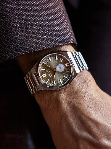 Citizen-Tsuyosa-Small-Seconds-4