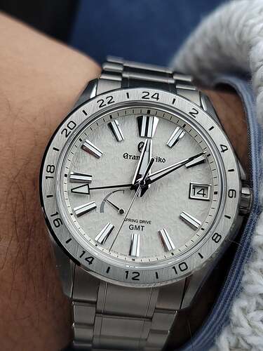 sbge285-watch-perfection-v0-pi748yvhiyz91