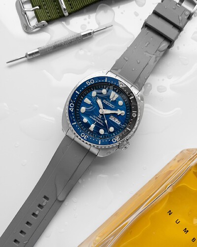 APC_2911-3
