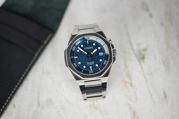 CITIZEN-Series-8-890-Mechanical-Dive-Watch-NB6060-58L-review-video-10