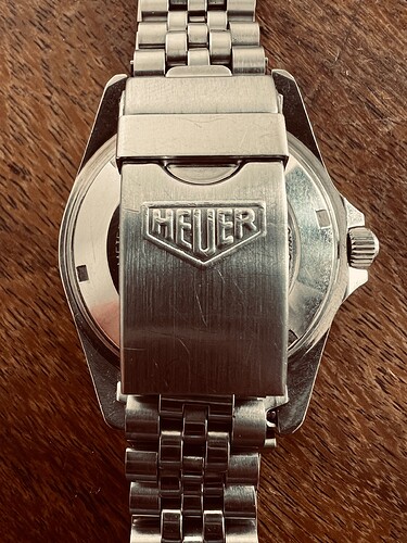 Heuer sluiting