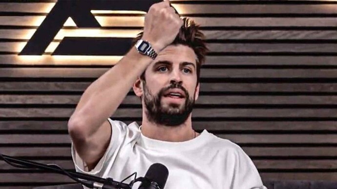Casio-threatens-Gerard-Pique-for-lying-on-his-name