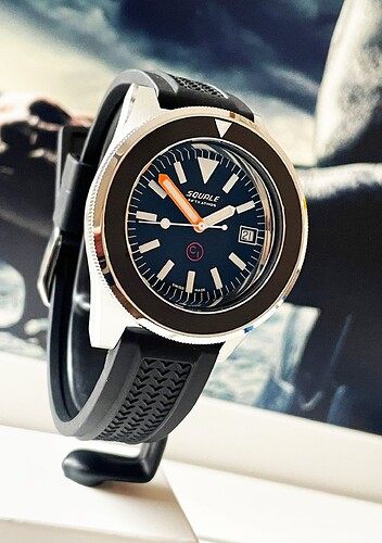 Squale X Chronofactum 1521 UCB - Date - Rubber 2