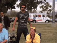 jason-momoa-chair